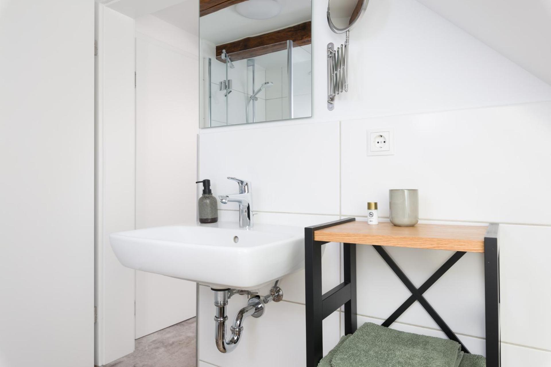 Hotel Zur Traube Uffenheim Экстерьер фото