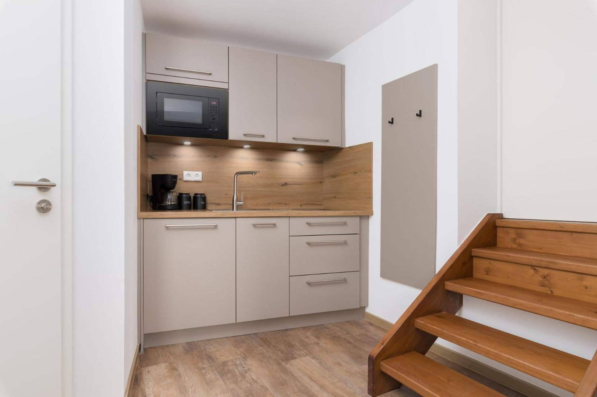 Hotel Zur Traube Uffenheim Экстерьер фото
